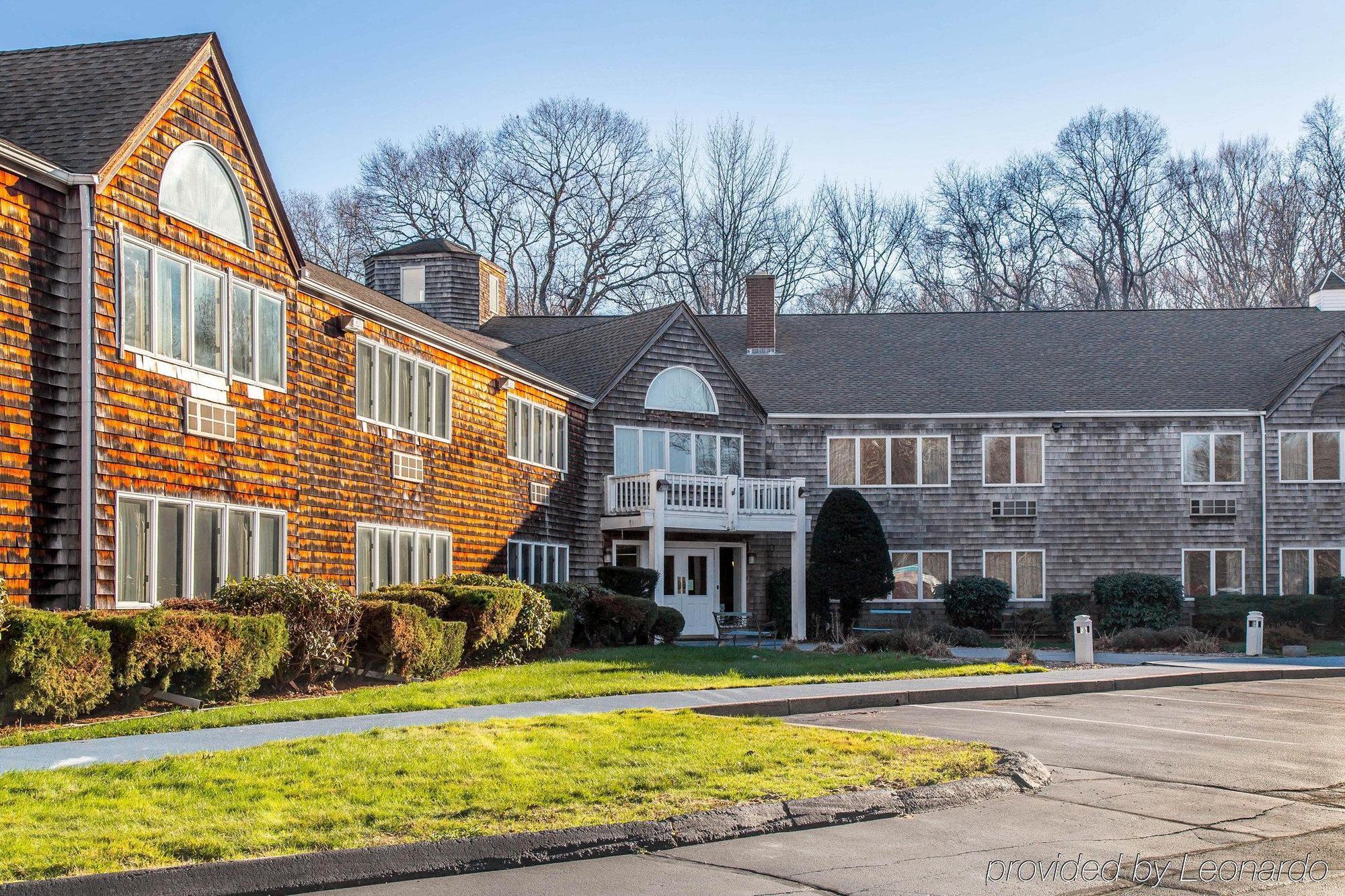 Econo Lodge Inn & Suites Groton Luaran gambar