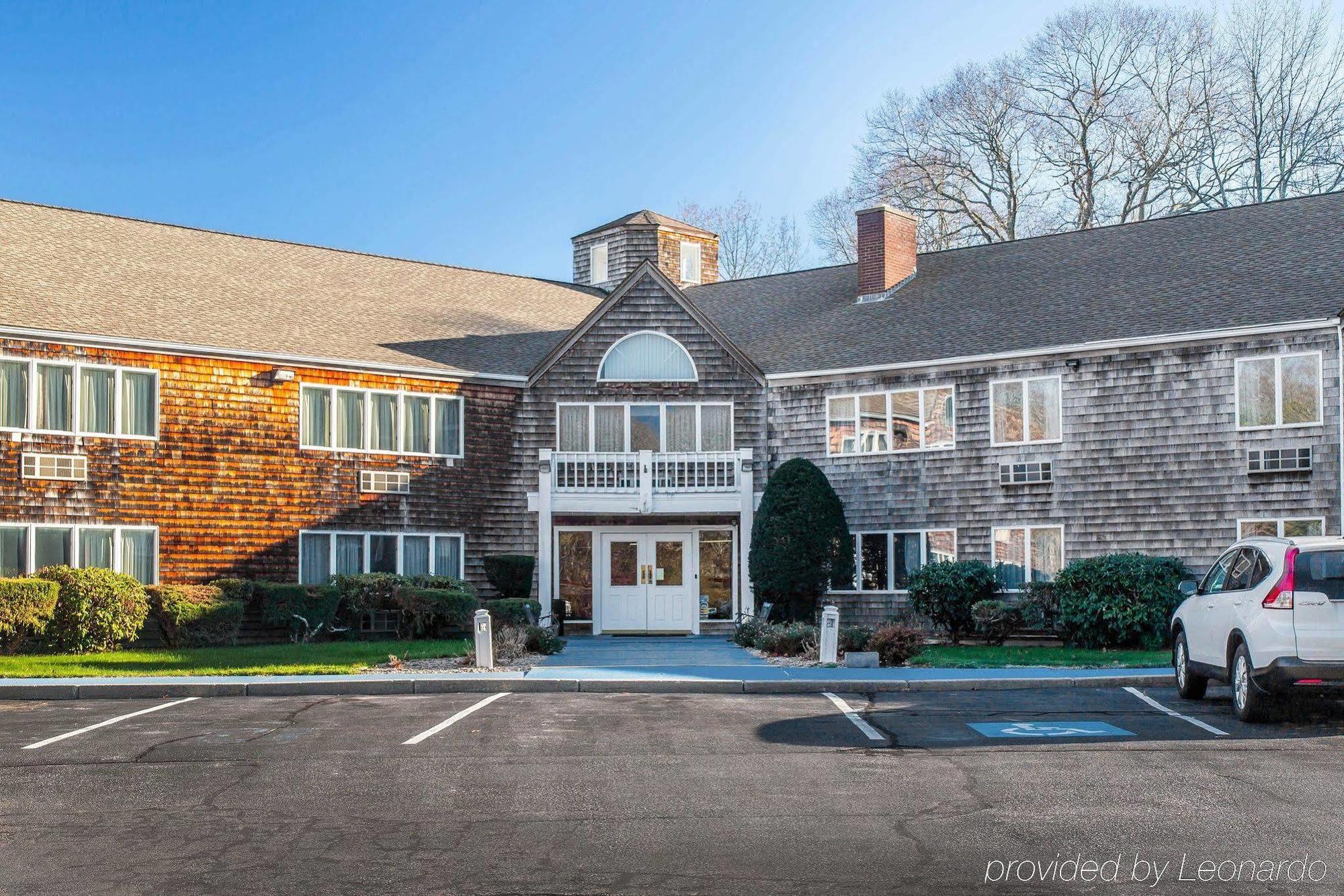 Econo Lodge Inn & Suites Groton Luaran gambar