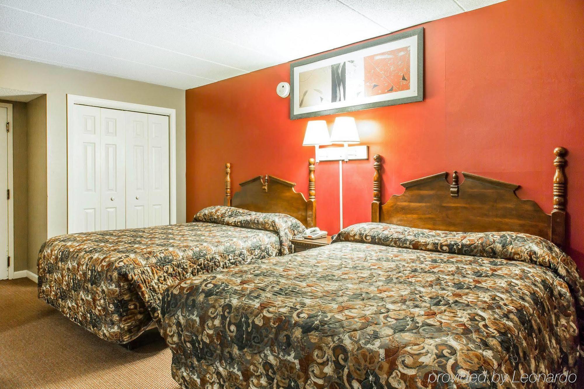 Econo Lodge Inn & Suites Groton Luaran gambar