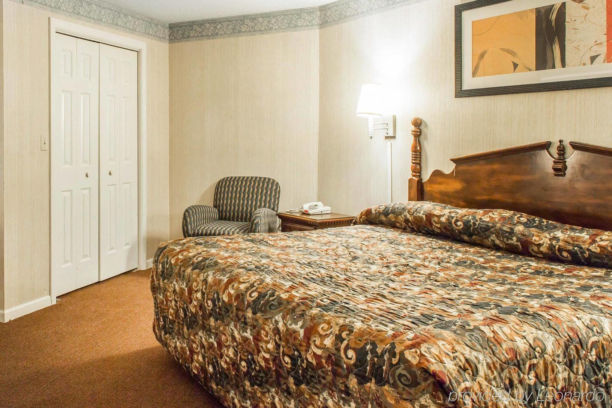 Econo Lodge Inn & Suites Groton Luaran gambar